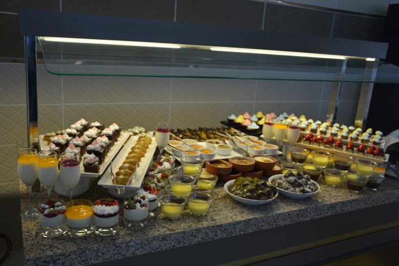Ayma Hotel