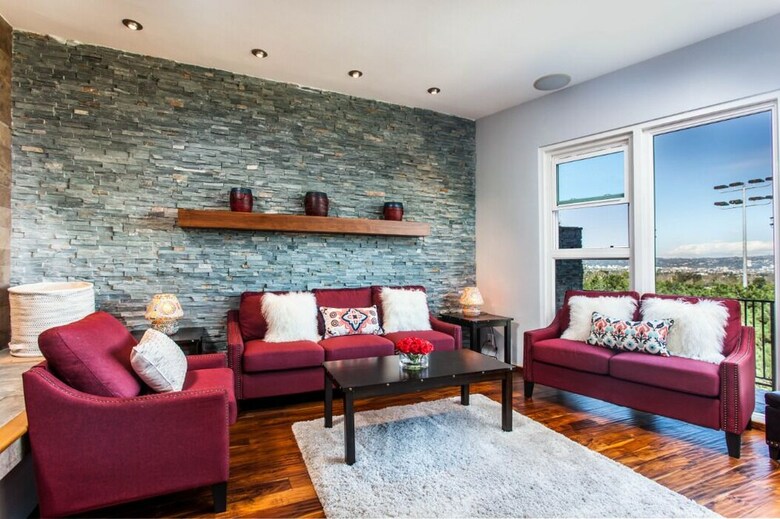 La Hillside Retreat