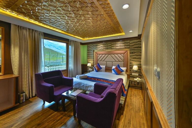 Hotel Village Walk