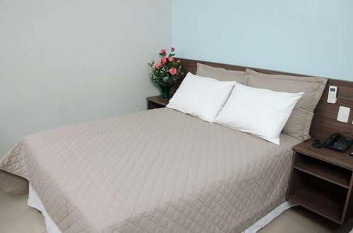 Serras Hotel