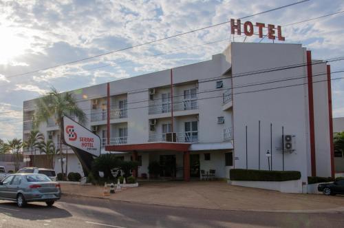 Serras Hotel