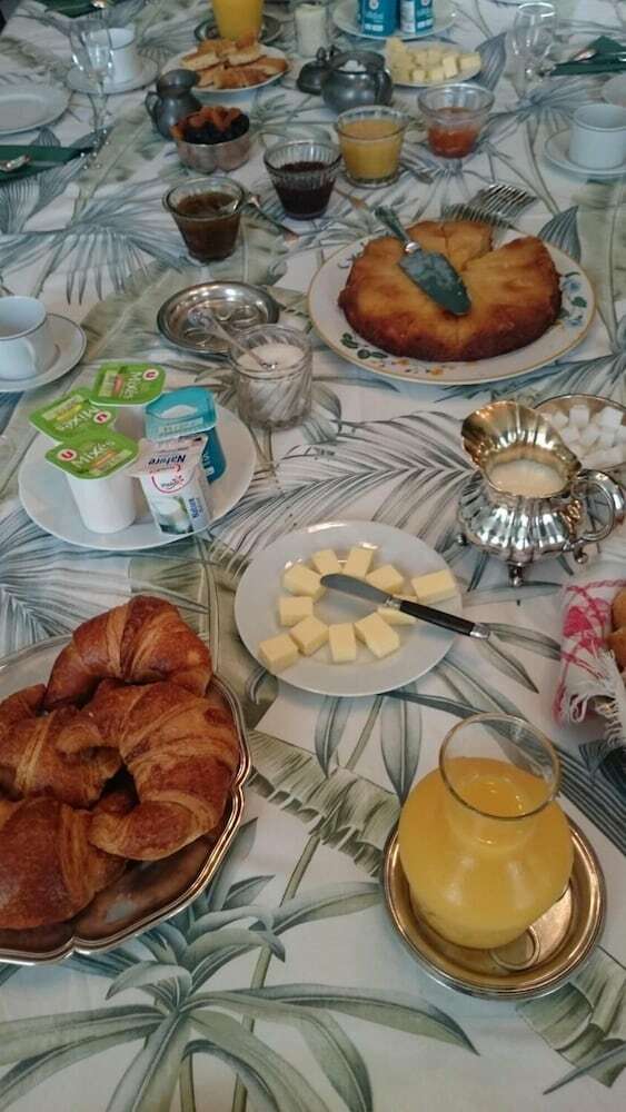 Bed & Breakfast Chambre D'h�tes Ch�teau De La Tillade