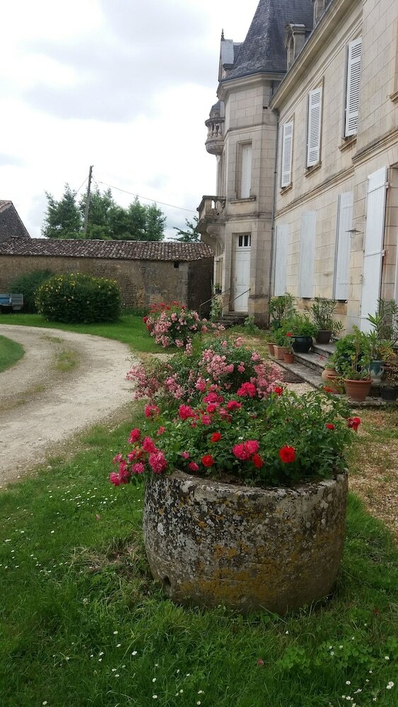Bed & Breakfast Chambre D'h�tes Ch�teau De La Tillade