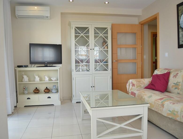 Apartamentos Ap Costas - Terrasol