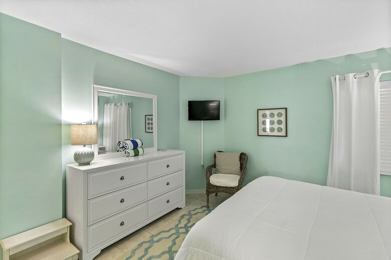 Tropical Suites At Sunglow Resort