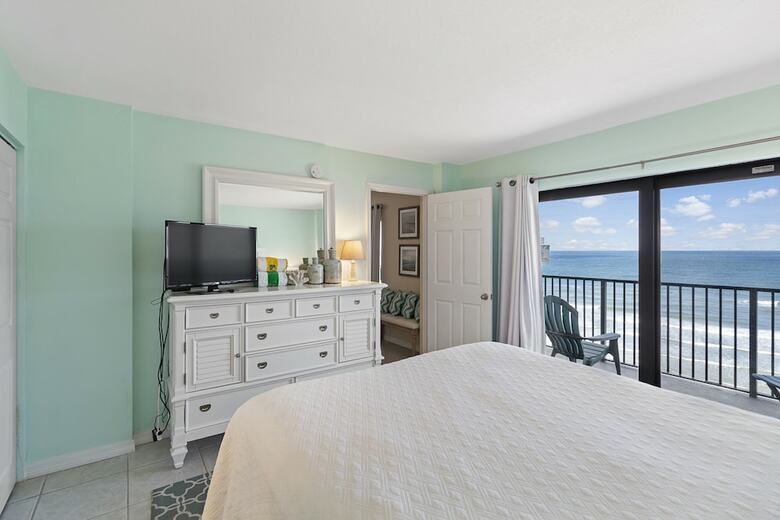 Tropical Suites At Sunglow Resort