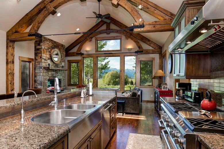 Abode At Teton Manor