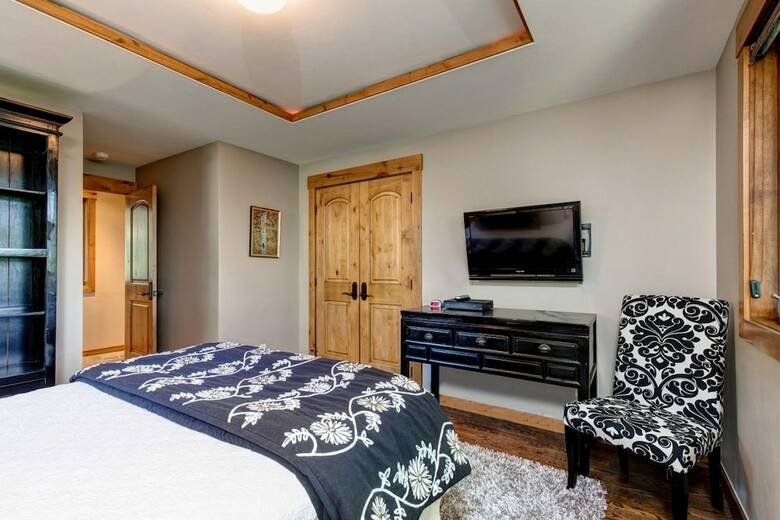 Abode At Teton Manor