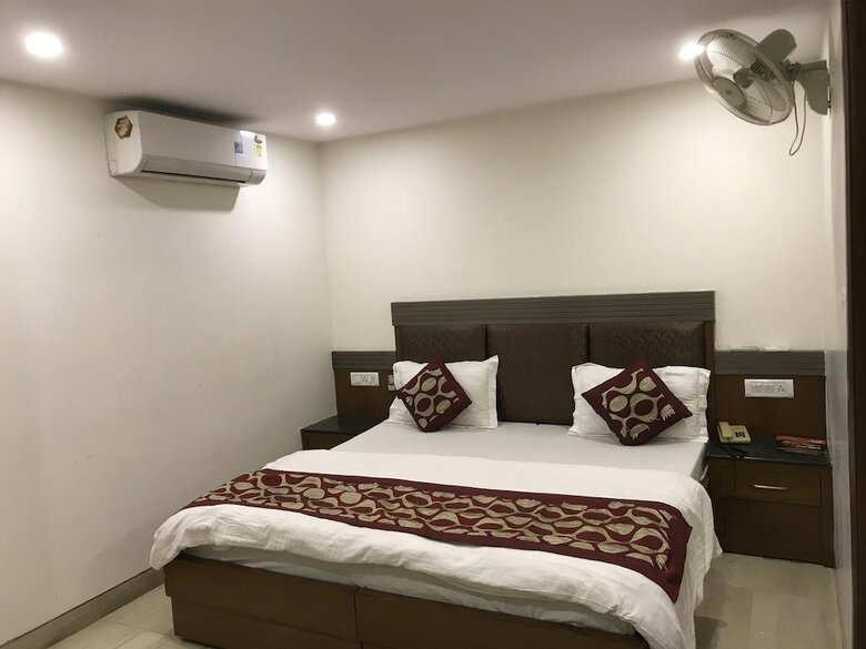 Hotel Avtar At New Delhi Railway Station