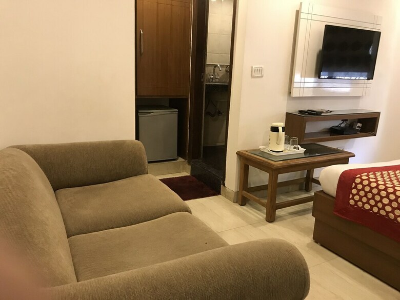 Hotel Avtar At New Delhi Railway Station