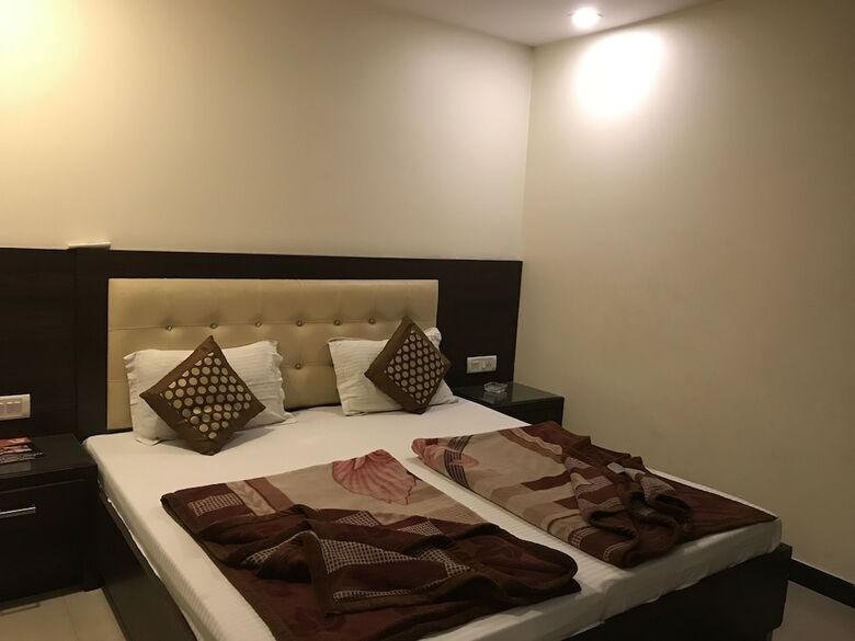Hotel Avtar At New Delhi Railway Station