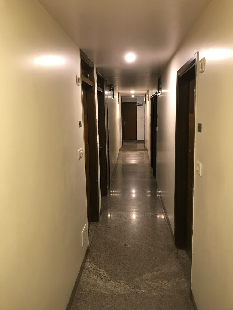 Hotel Avtar At New Delhi Railway Station