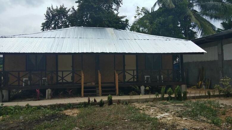 Hotel Nelmann's Nipa Huts