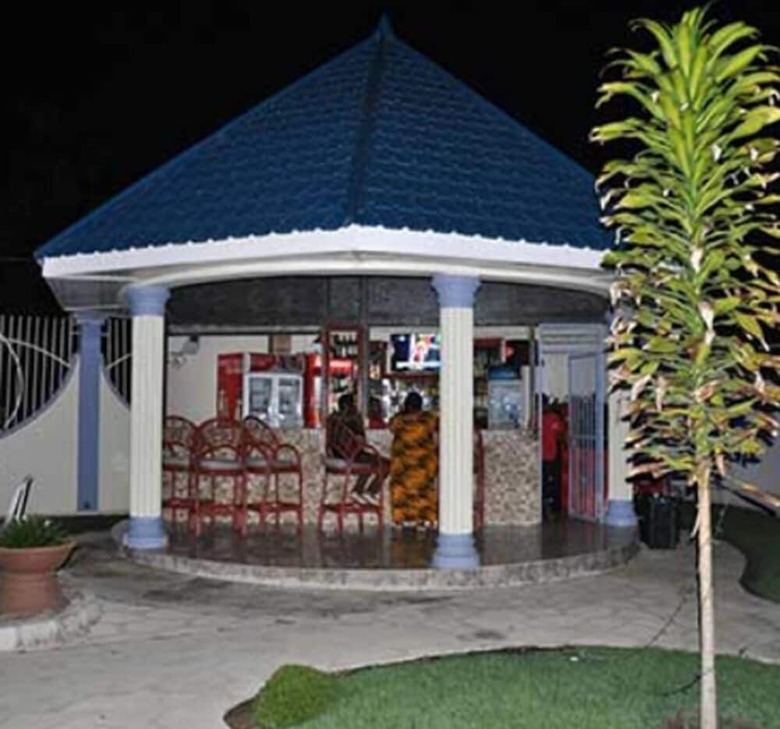 Lesa Garden Hotel