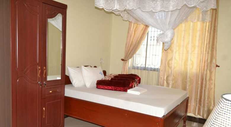 Lesa Garden Hotel