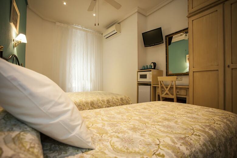 Pension Ava Rooms