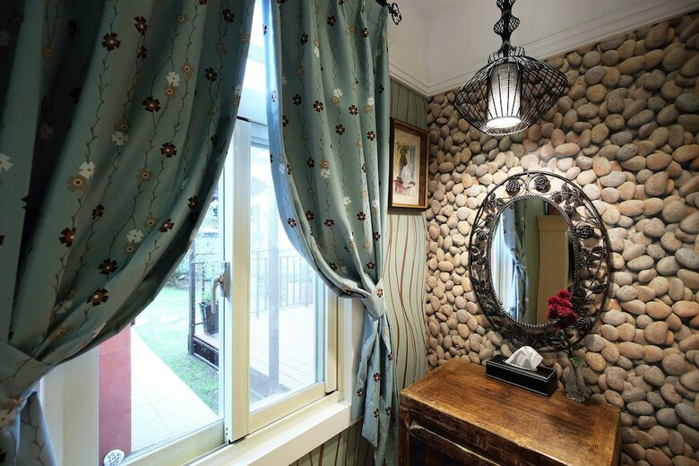 Jasmine Orange B&B