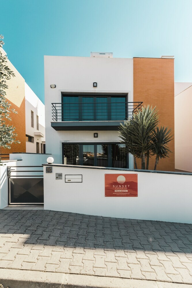 Sunset Paradise Villa 2