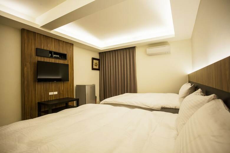 Hotel Paris Star I