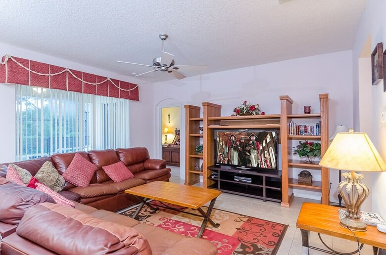 Ov1795 - Emerald Island - 7 Bed 5.5 Baths Villa