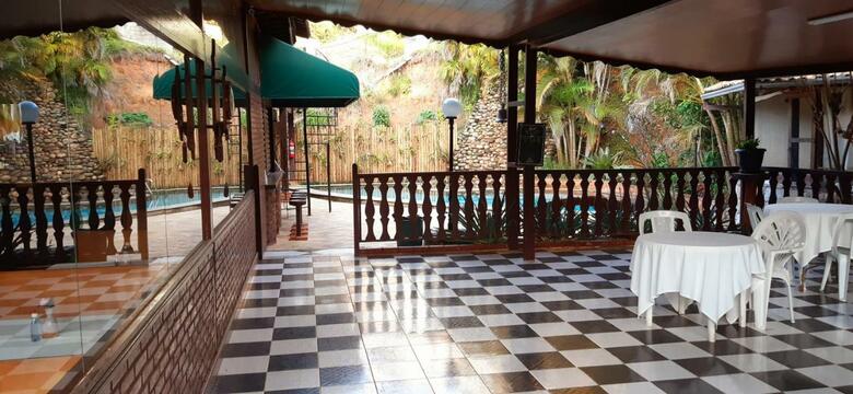 Hotel Serra Everest