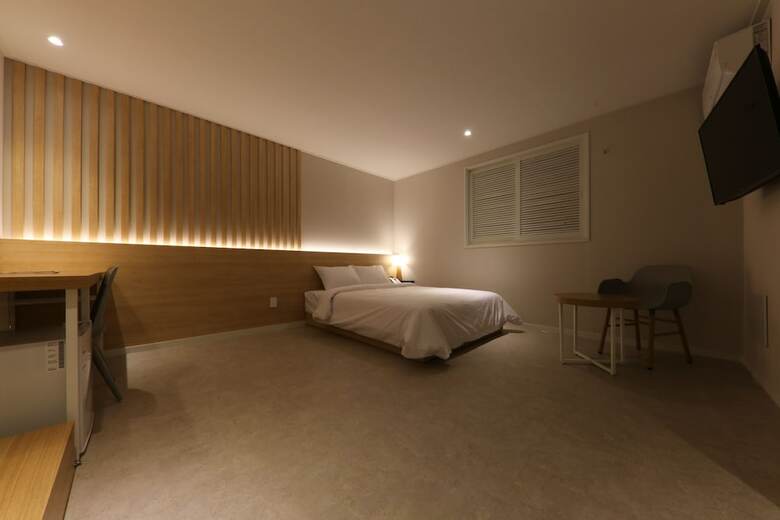 N7 Hotel