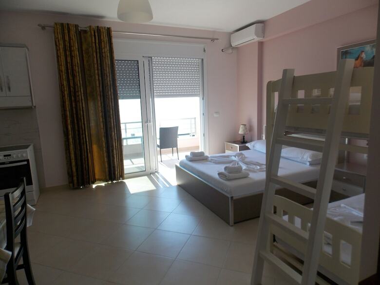 Aparthotel Villa Kea Mucobega