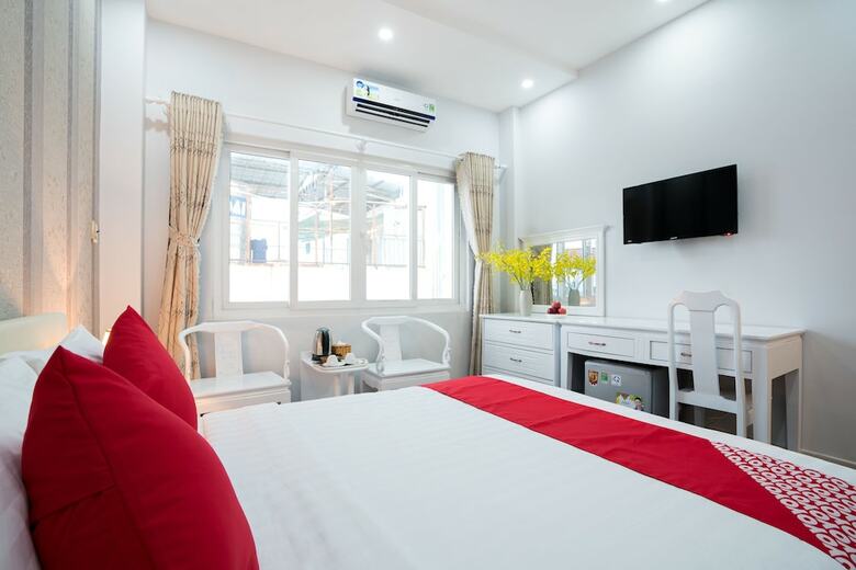 Oyo 101 Saigon Hotel