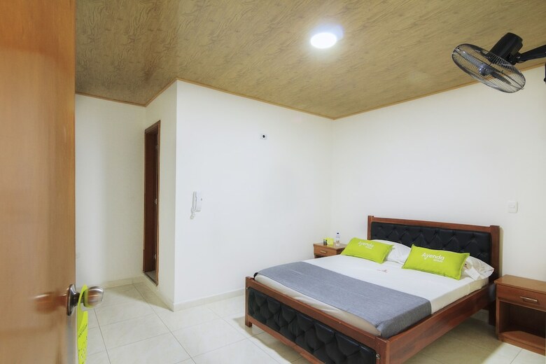 Hotel Ayenda 1508 Rubi