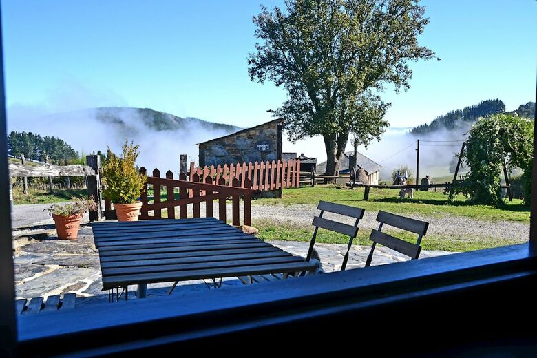 Apartamentos Rurales Ron