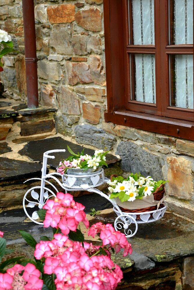 Apartamentos Rurales Ron