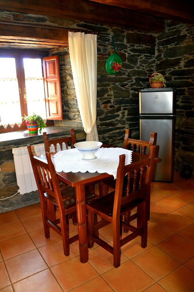 Apartamentos Rurales Ron