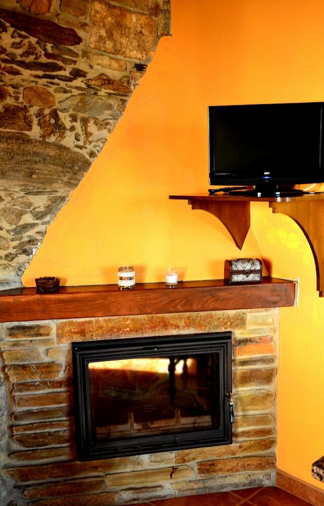 Apartamentos Rurales Ron