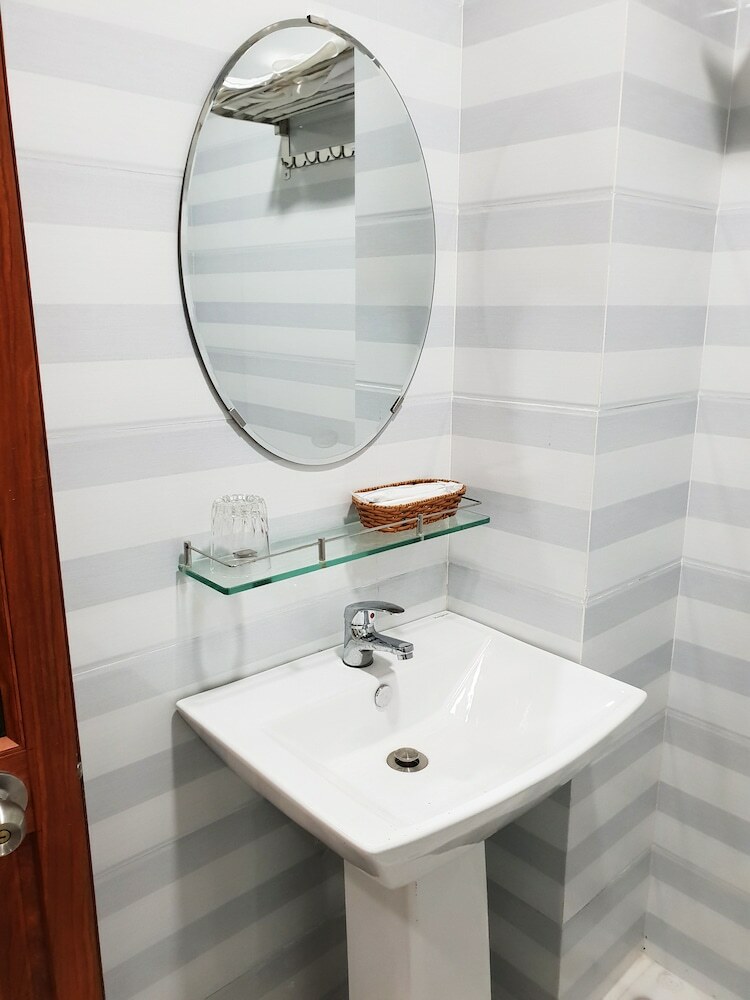 Quy Nhon Center Hotel