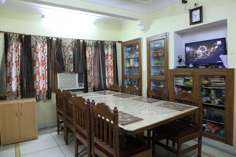 Hotel Boby Mansion (manasvi Guest Home)