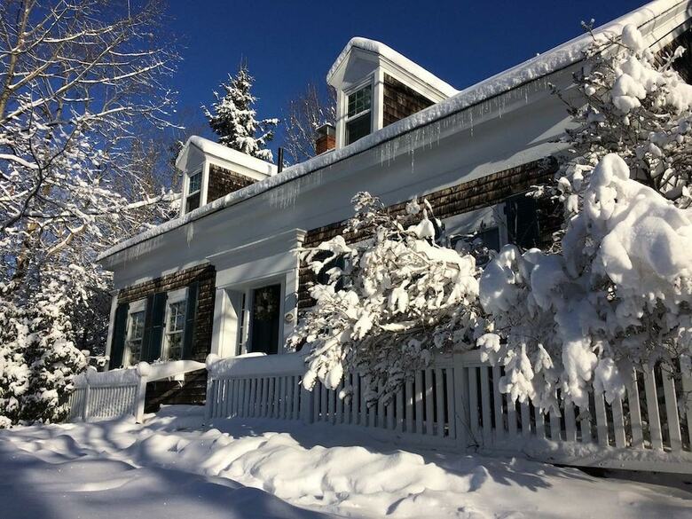 Bed & Breakfast Coach Stop Inn