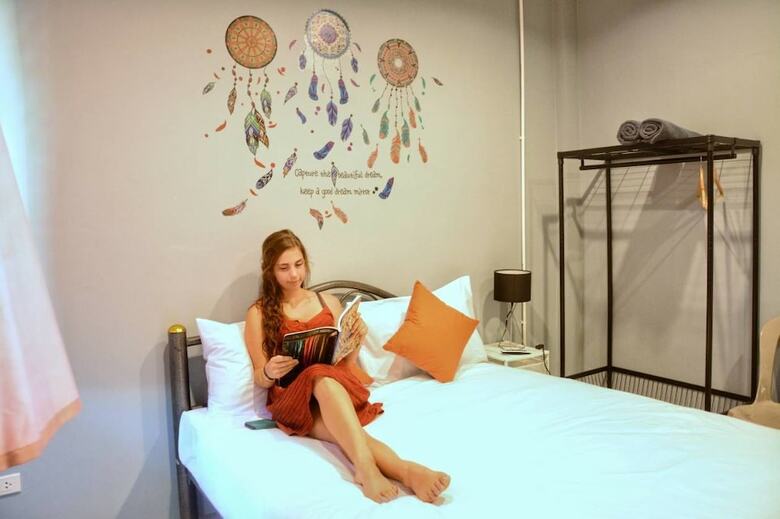 Hostal Sleepy Station - Hostel