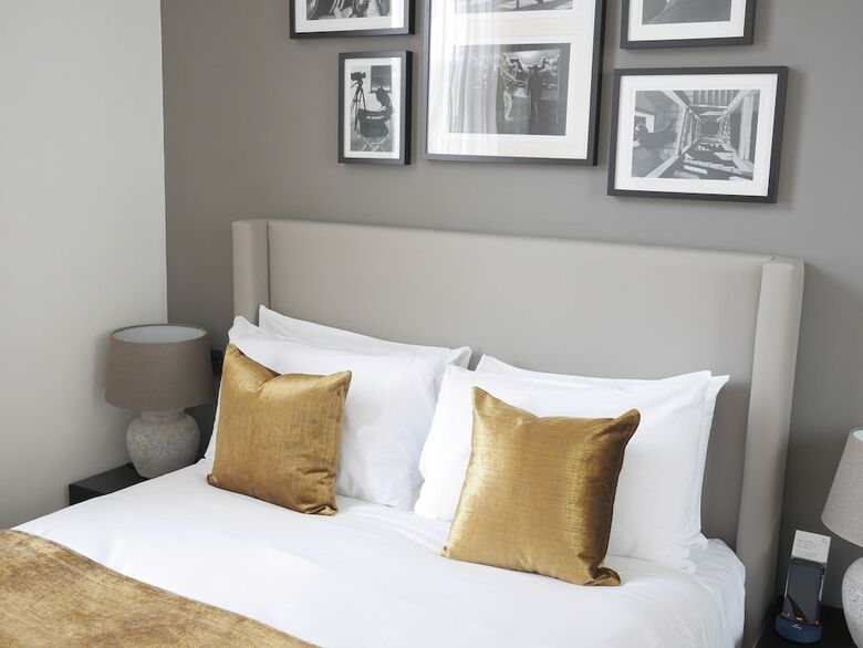 Hotel Nevern Place By Supercity Aparthotels