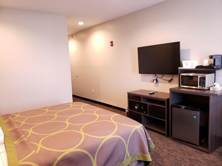 Hotel Super 8 By Wyndham St. Louis North