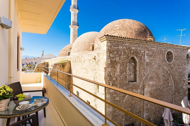 Polyxenia Boutique Hotel