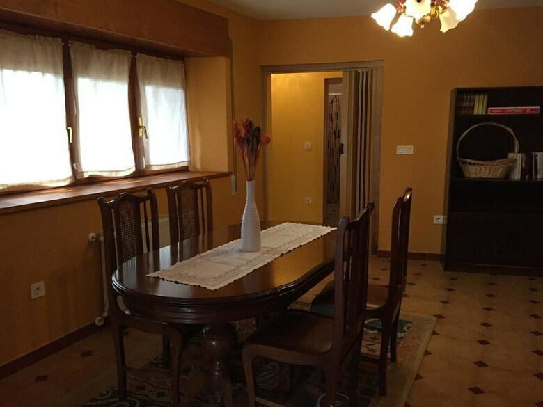 Agroturismo La Cuerre De Llenin