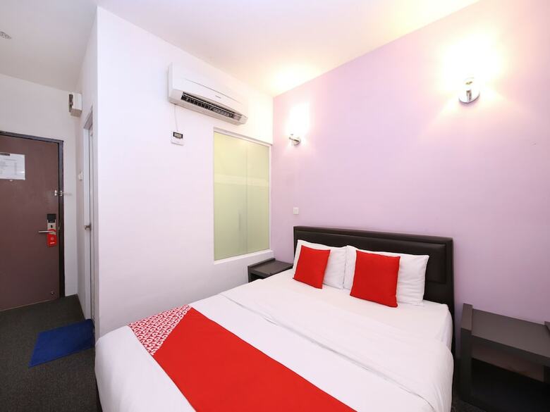 Oyo 442 Marvelton Hotel