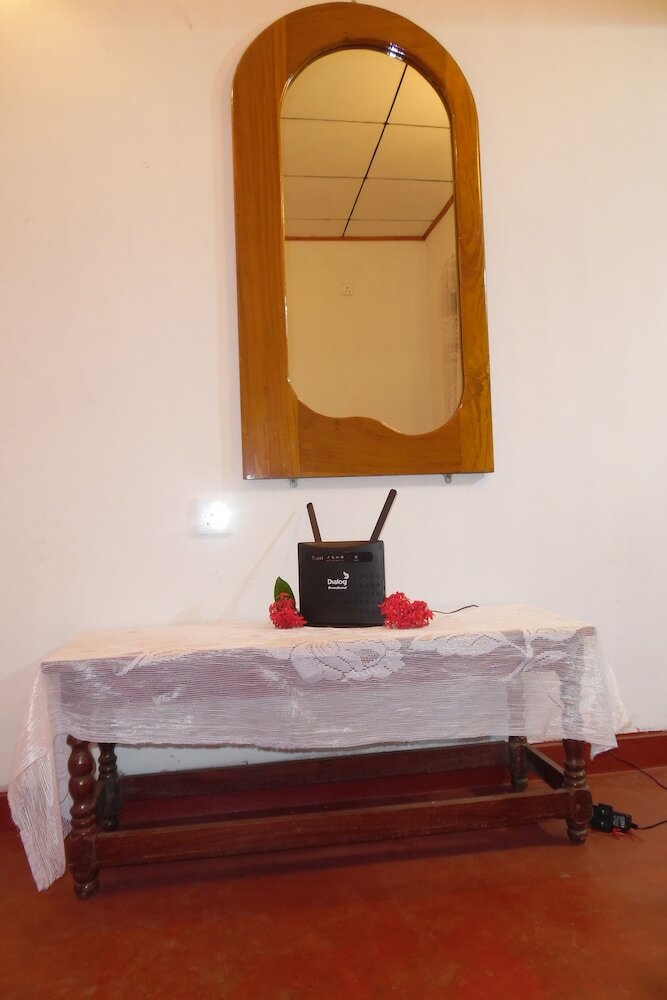Hotel Sea Breeze Inn