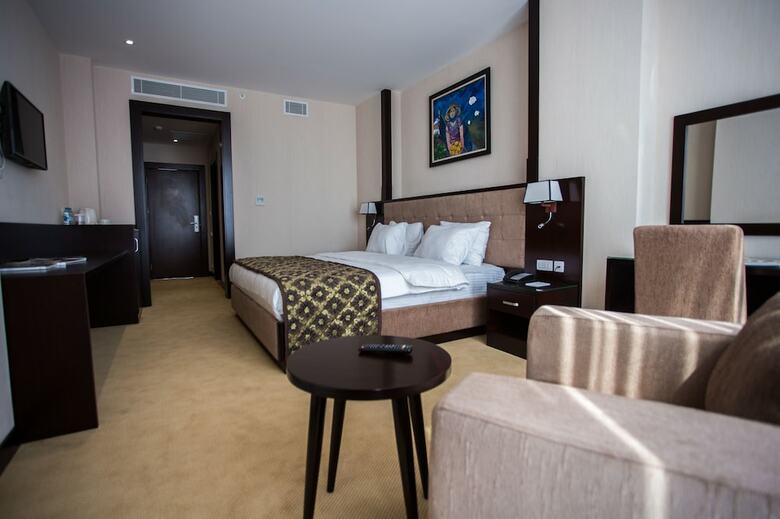 Harmony Hotel Baku