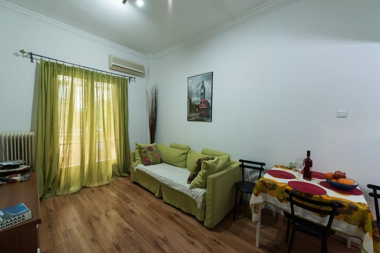 Athinian Apartment Veikou