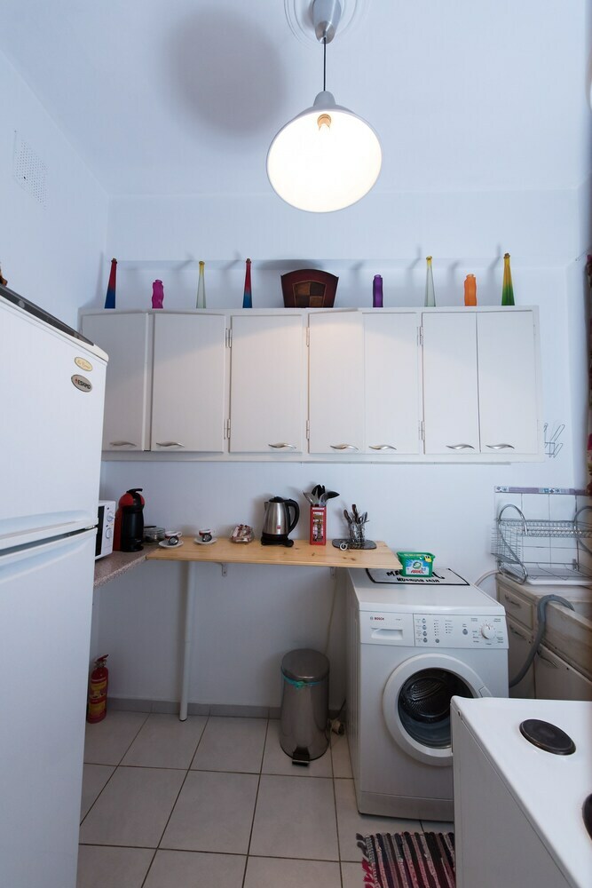 Athinian Apartment Veikou
