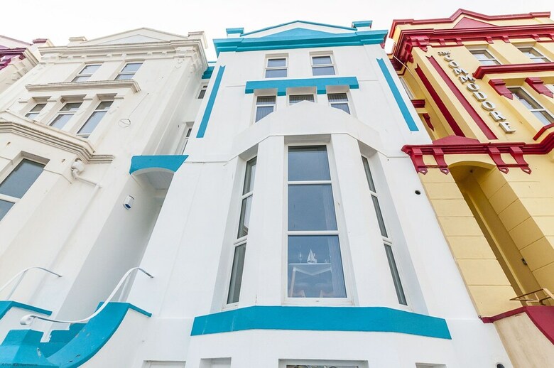 Five Way Apartments