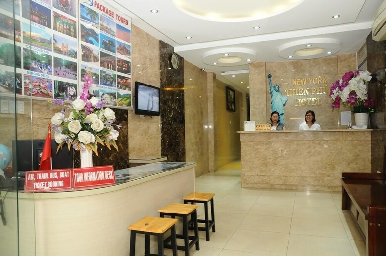 Hotel Reddoorz Plus @ Pham Ngu Lao 2
