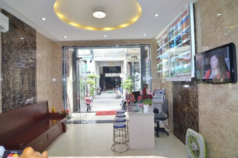 Hotel Reddoorz Plus @ Pham Ngu Lao 2