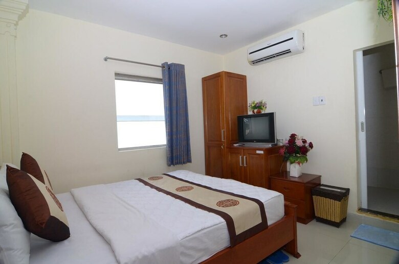 Hotel Reddoorz Plus @ Pham Ngu Lao 2
